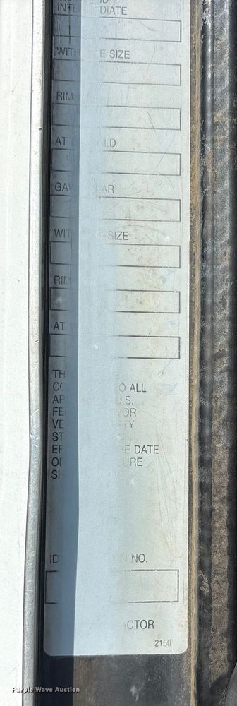 image for item ET7041 2001 Kenworth T800 semi truck