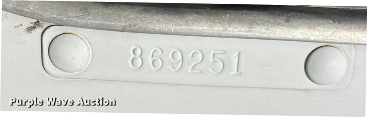 image for item ET7041 2001 Kenworth T800 semi truck