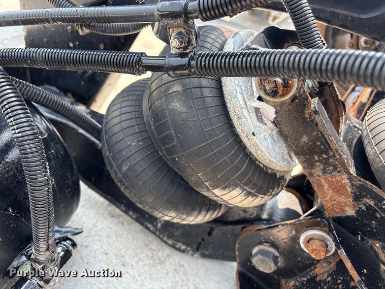 image for item ET8514 W&C C74-1026.351 lift axle