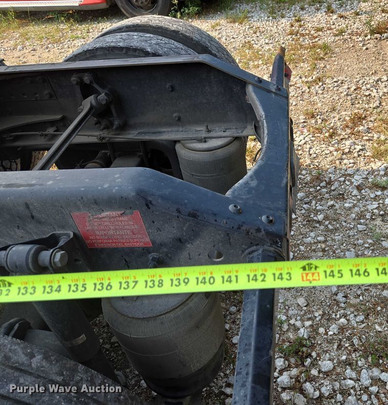 image for item EU3536 2019 Volvo Truck VNL semi truck