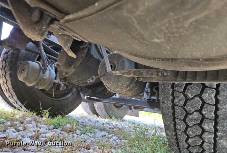 image for item EU3536 2019 Volvo Truck VNL semi truck