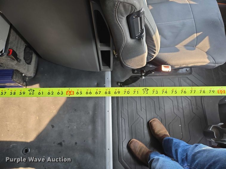 image for item EU3536 2019 Volvo Truck VNL semi truck