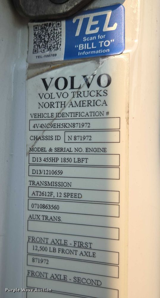 image for item EU3536 2019 Volvo Truck VNL semi truck