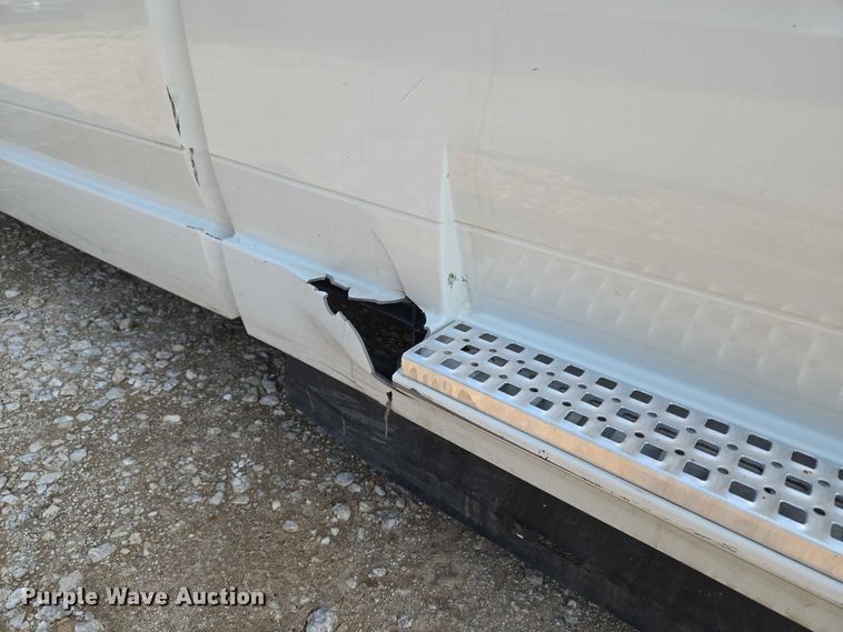 image for item EU3537 2019 Volvo VNL760 semi truck