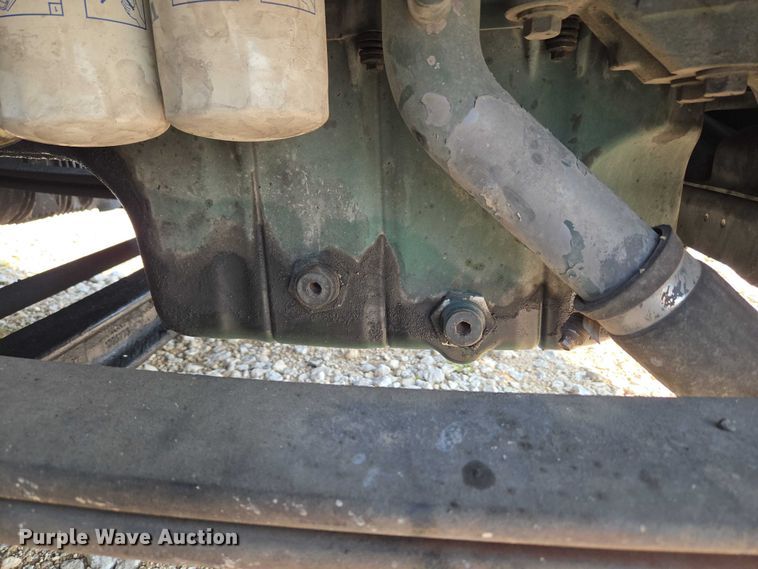 image for item EU3537 2019 Volvo VNL760 semi truck