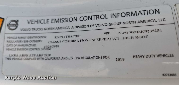 image for item EU3537 2019 Volvo VNL760 semi truck