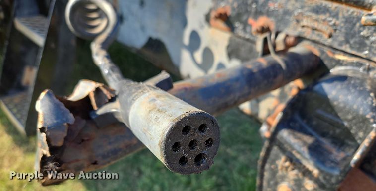 image for item EU3551 1989 Kenworth T40 semi truck