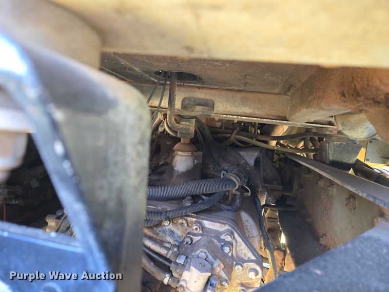 image for item EU3551 1989 Kenworth T40 semi truck