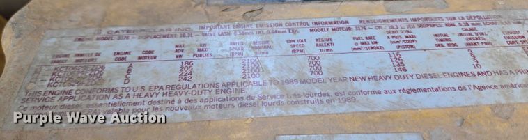 image for item EU3551 1989 Kenworth T40 semi truck