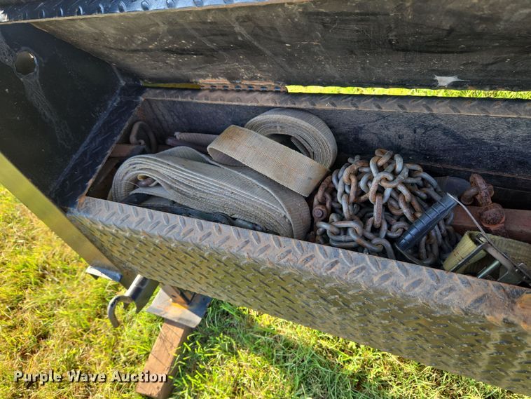 image for item EU3565 2007 Starlite equipment trailer