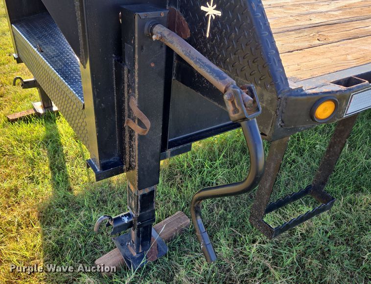 image for item EU3565 2007 Starlite equipment trailer