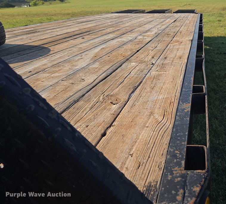 image for item EU3565 2007 Starlite equipment trailer