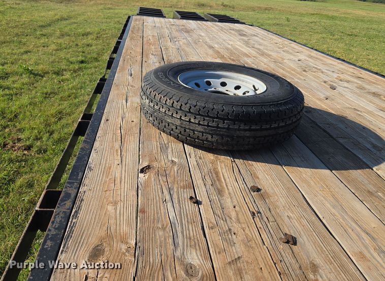 image for item EU3565 2007 Starlite equipment trailer