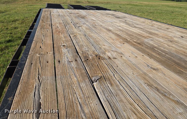 image for item EU3565 2007 Starlite equipment trailer