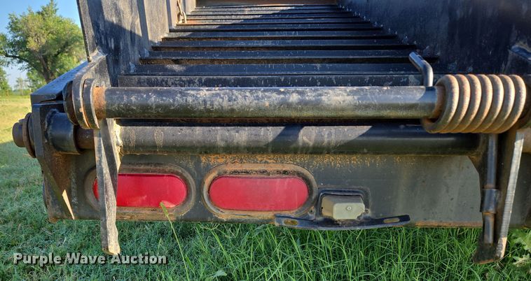 image for item EU3565 2007 Starlite equipment trailer