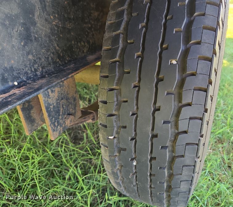 image for item EU3565 2007 Starlite equipment trailer