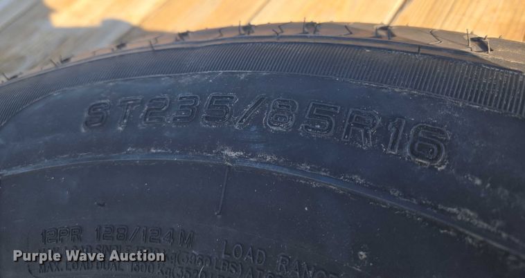 image for item EU3565 2007 Starlite equipment trailer