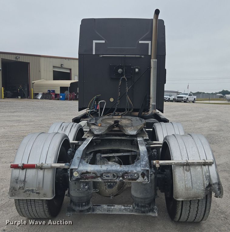 image for item FB9445 2019 Mack AN64T semi truck