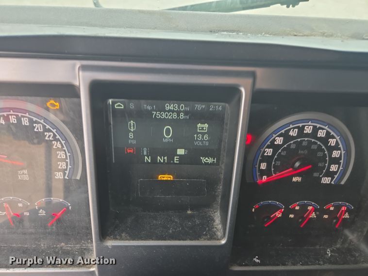 image for item FB9445 2019 Mack AN64T semi truck