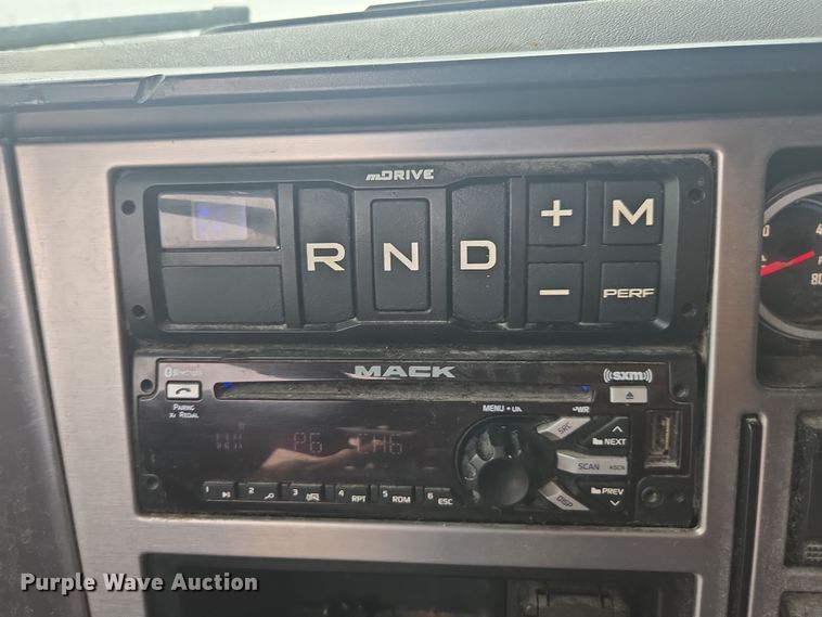 image for item FB9445 2019 Mack AN64T semi truck