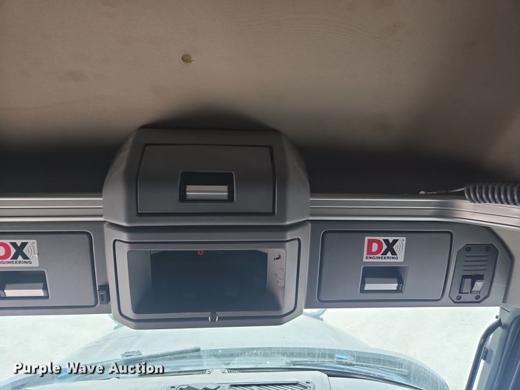 image for item FB9445 2019 Mack AN64T semi truck