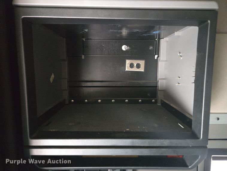 image for item FB9445 2019 Mack AN64T semi truck