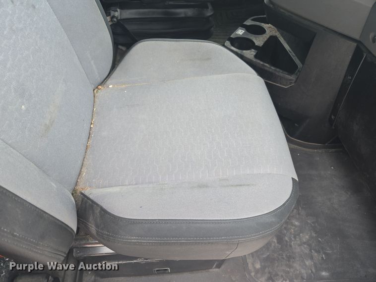 image for item FB9445 2019 Mack AN64T semi truck