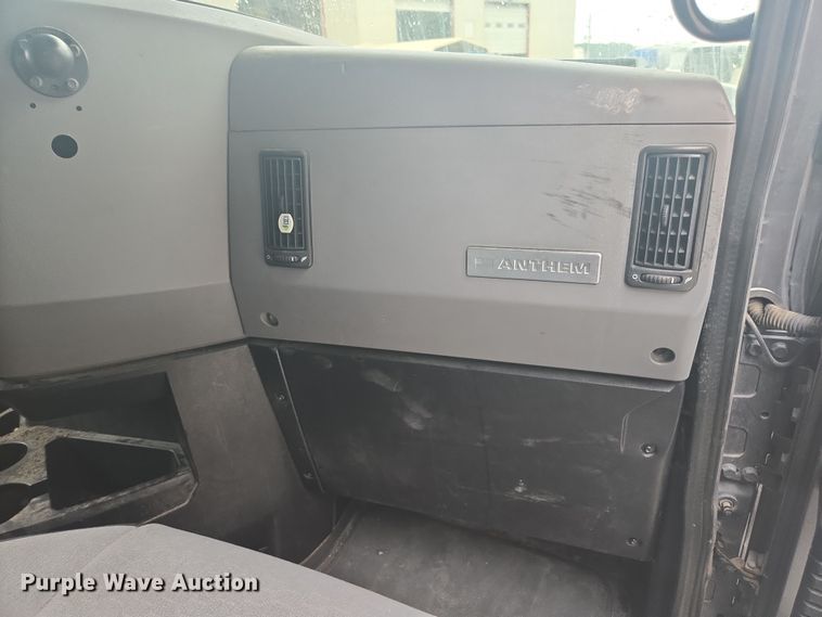 image for item FB9445 2019 Mack AN64T semi truck