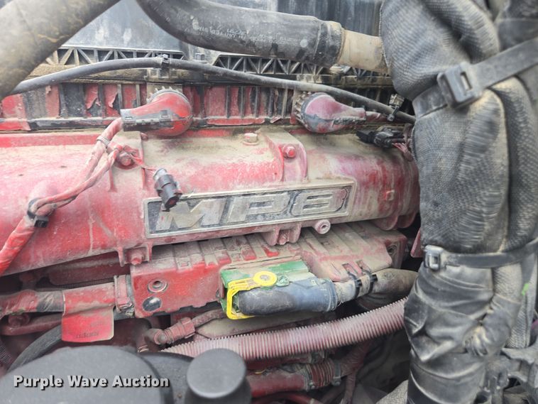 image for item FB9445 2019 Mack AN64T semi truck