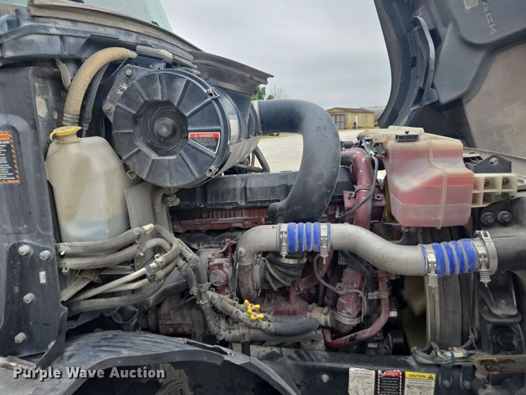 image for item FB9445 2019 Mack AN64T semi truck