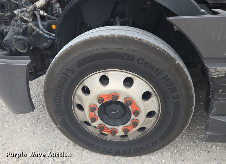 image for item FB9445 2019 Mack AN64T semi truck