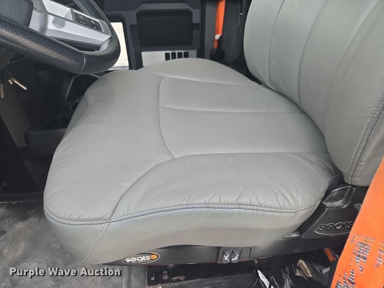 image for item FB9446 2019 Mack AN64T semi truck