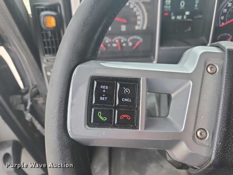 image for item FB9446 2019 Mack AN64T semi truck