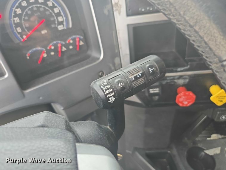 image for item FB9446 2019 Mack AN64T semi truck