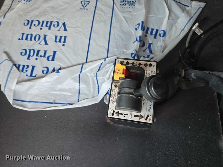 image for item FB9448 2018 Freightliner Cascadia semi truck