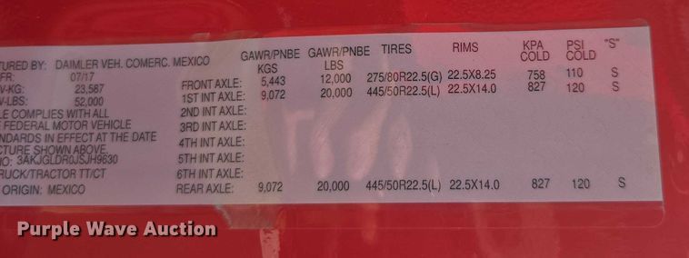 image for item FB9448 2018 Freightliner Cascadia semi truck