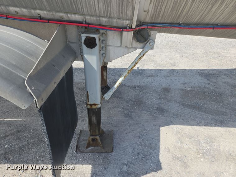 image for item FB9450 2006 Acro tank trailer