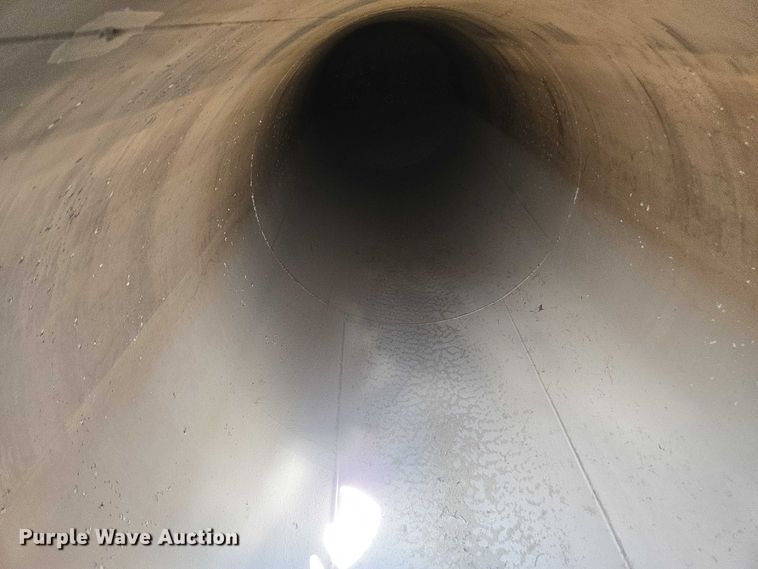 image for item FB9450 2006 Acro tank trailer