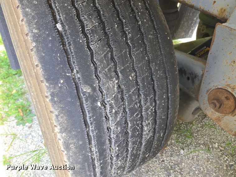 image for item FB9451 1999 Polar tank trailer