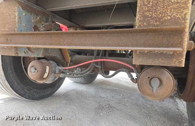 image for item FB9452 2002 Acro tank trailer