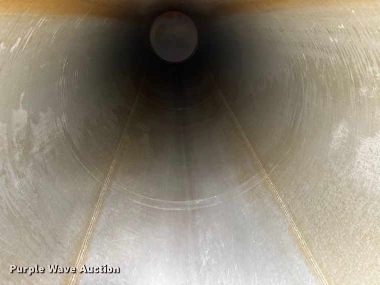 image for item FB9453 1999 Polar tank trailer