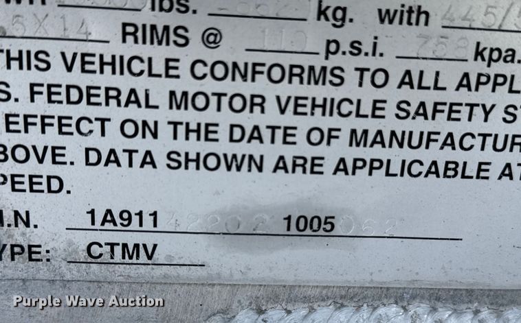 image for item FB9455 2002 Acro tank trailer