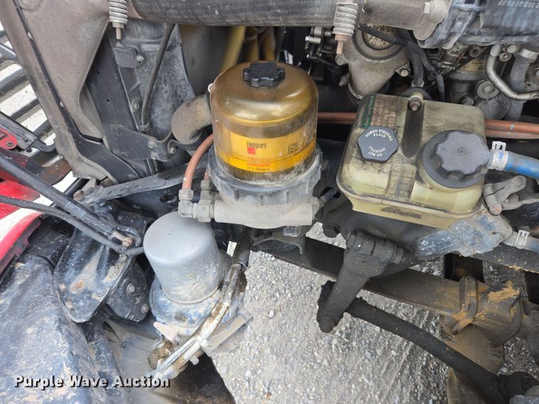 image for item FB9457 2018 Freightliner Cascadia semi truck