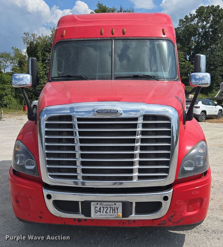 CAMIóN CAMAROTE 2017 FREIGHTLINER