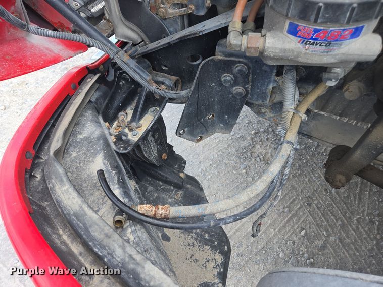 image for item FB9458 2017 Freightliner Cascadia semi truck