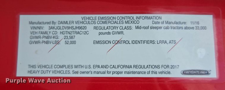 image for item FB9458 2017 Freightliner Cascadia semi truck