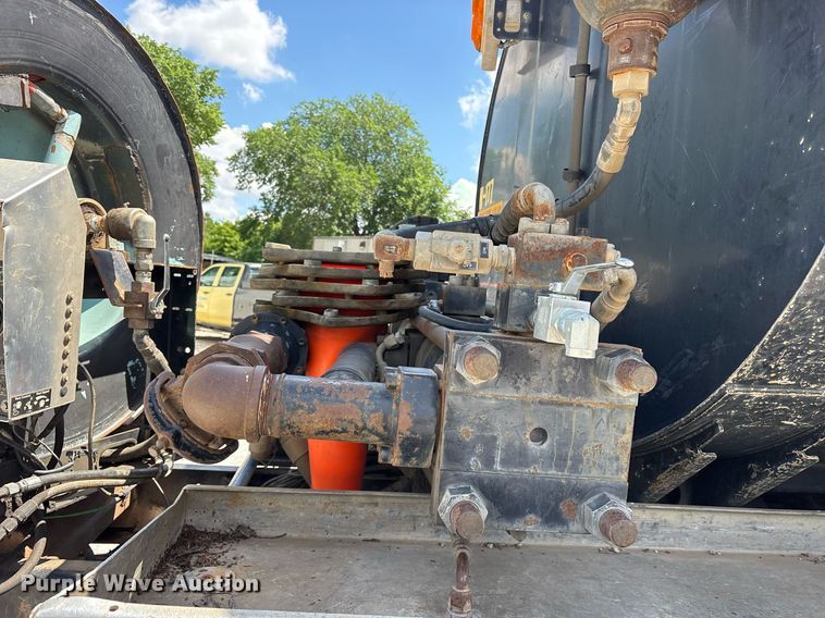 image for item ND9770 2009 International 4300 SBA hydro jetter truck