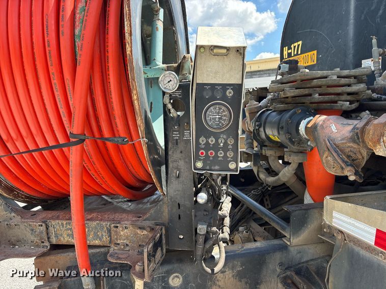 image for item ND9770 2009 International 4300 SBA hydro jetter truck