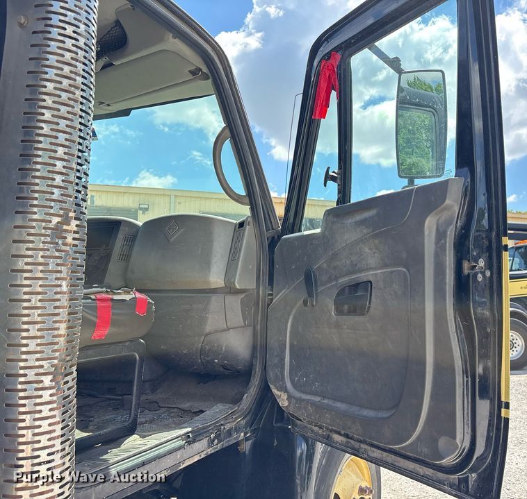 image for item ND9770 2009 International 4300 SBA hydro jetter truck