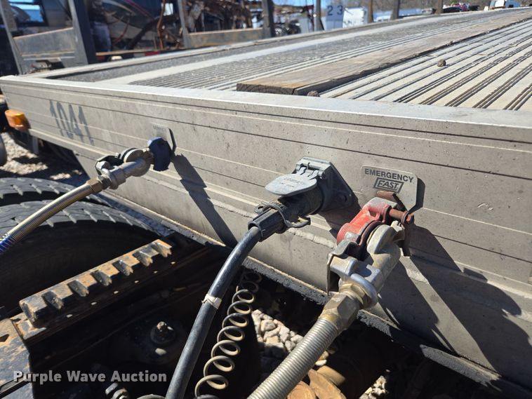 image for item YA0270 1998 East drop deck trailer